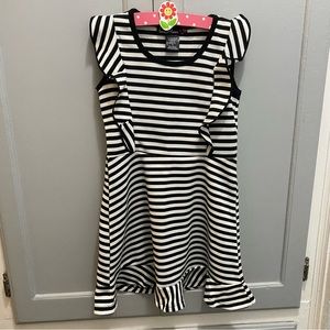 Black and White Striped Dress by Love Alexa, Girls Size 5,